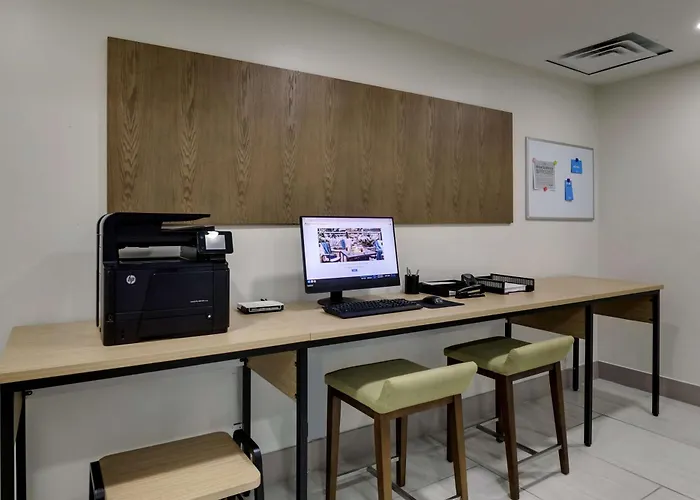 Hilton Garden Inn Fort Worth/Fossil Creek